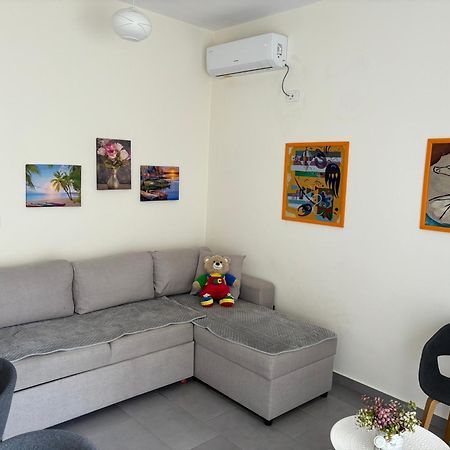 Apartament Kris In Durres Plazh Екстериор снимка