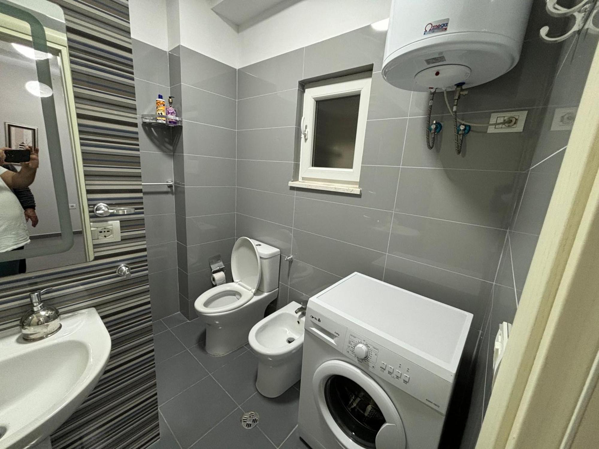 Apartament Kris In Durres Plazh Екстериор снимка