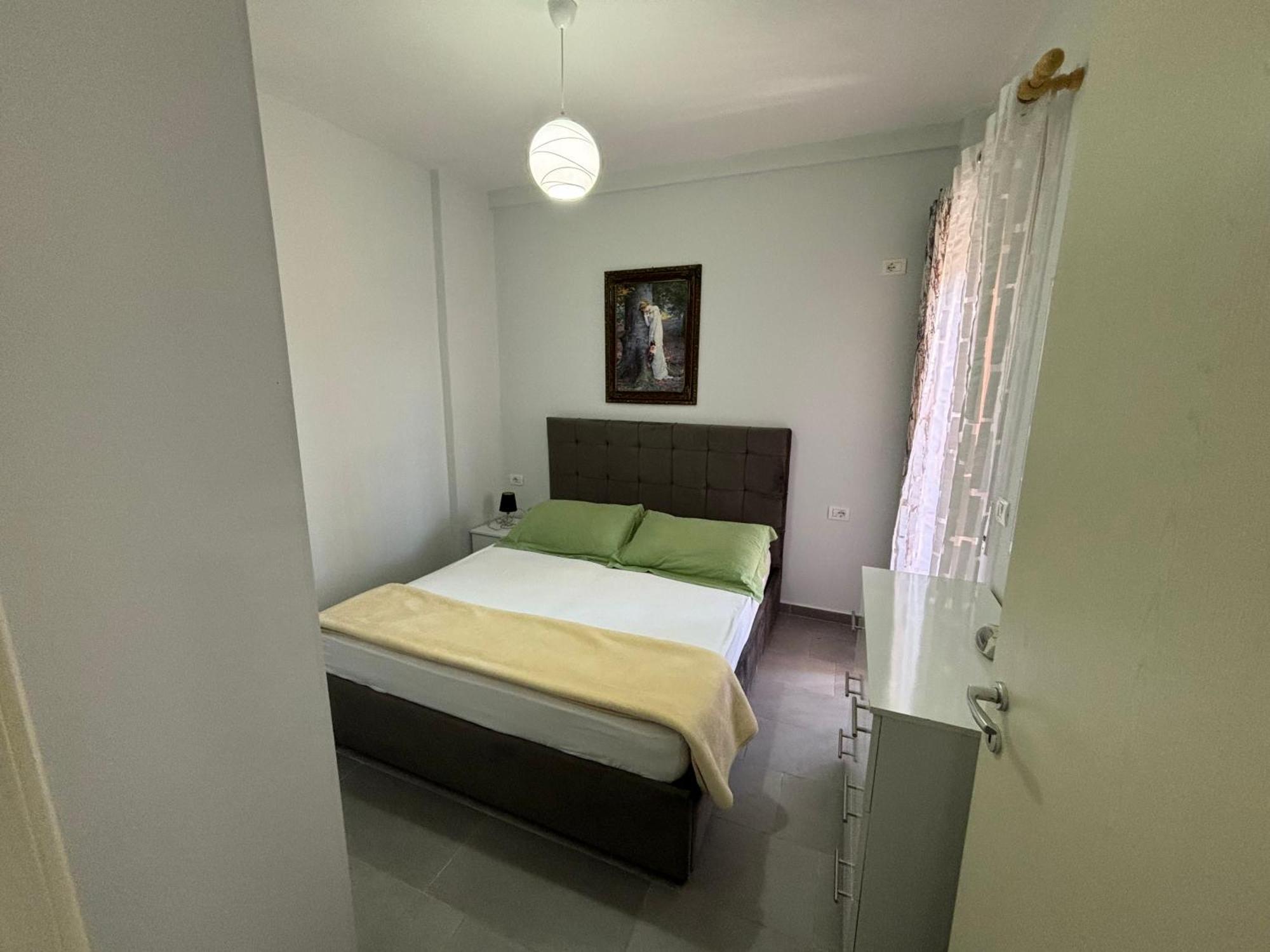 Apartament Kris In Durres Plazh Екстериор снимка